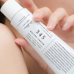 Dr. Althea 345 Relief Cream 50ml in un contesto skincare, crema viso idratante e lenitiva per una pelle morbida, calma e luminosa.
