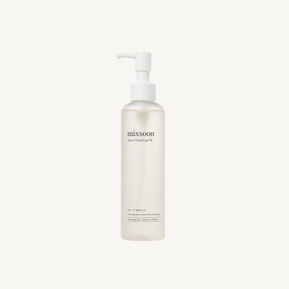 Set lenitivo per pelli sensibili, formulato per calmare e idratare la pelle irritata. Aiuta a ridurre rossori e infiammazioni, regalando comfort e freschezza