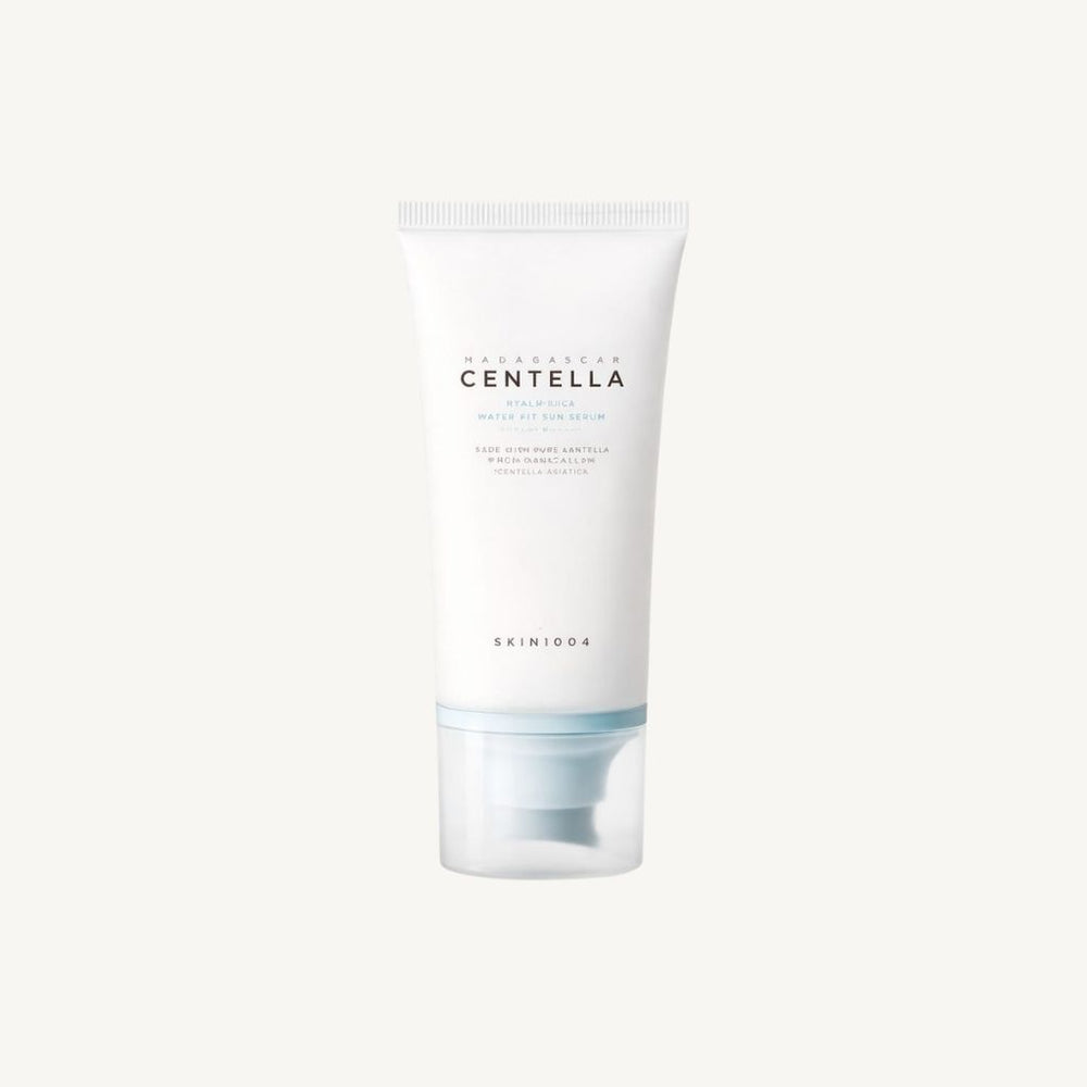 SKIN1004 Madagascar Centella Hyalu-Cica Water-Fit Sun Serum SPF50+ PA++++ 50 ml, siero solare idratante con protezione alta