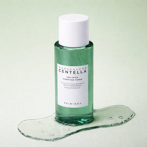 Skincare routine coreana con SKIN1004 Madagascar Centella Tea-Trica Purifying Toner per pelle equilibrata