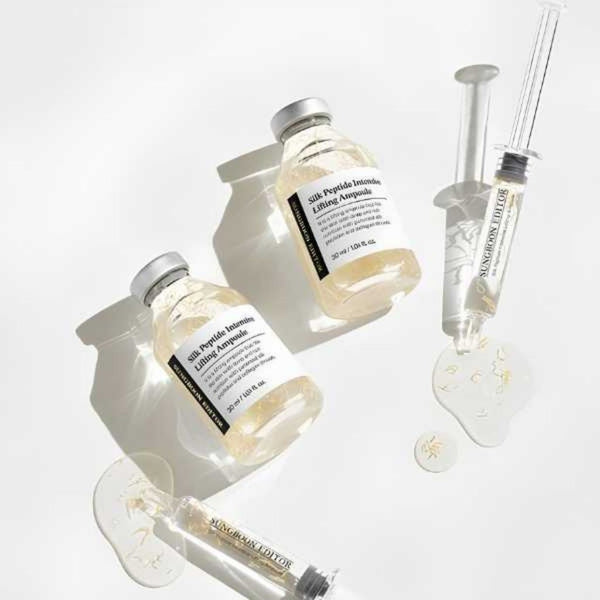 Sungboon Editor Silk Peptide Intensive Lifting Ampoule 35ml in un contesto skincare, trattamento viso rassodante per una pelle luminosa e compatta.