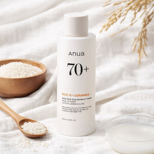 Anua Rice 70 Glow Milky Toner tonico viso coreano in ambientazione lifestyle